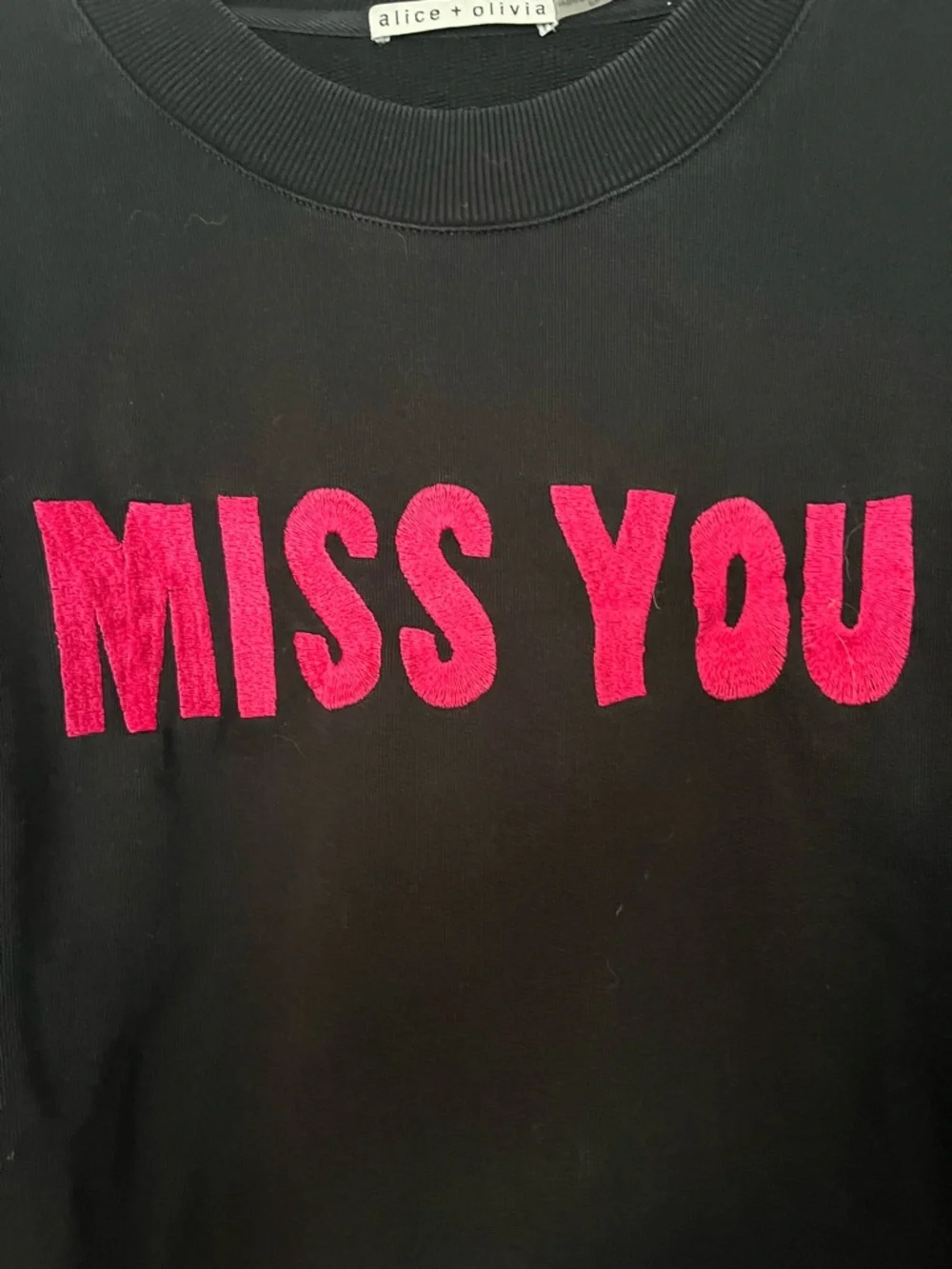 Alice + Olivia Denver “miss you” black crewneck sweatshirt size s - Picture 4 of 6